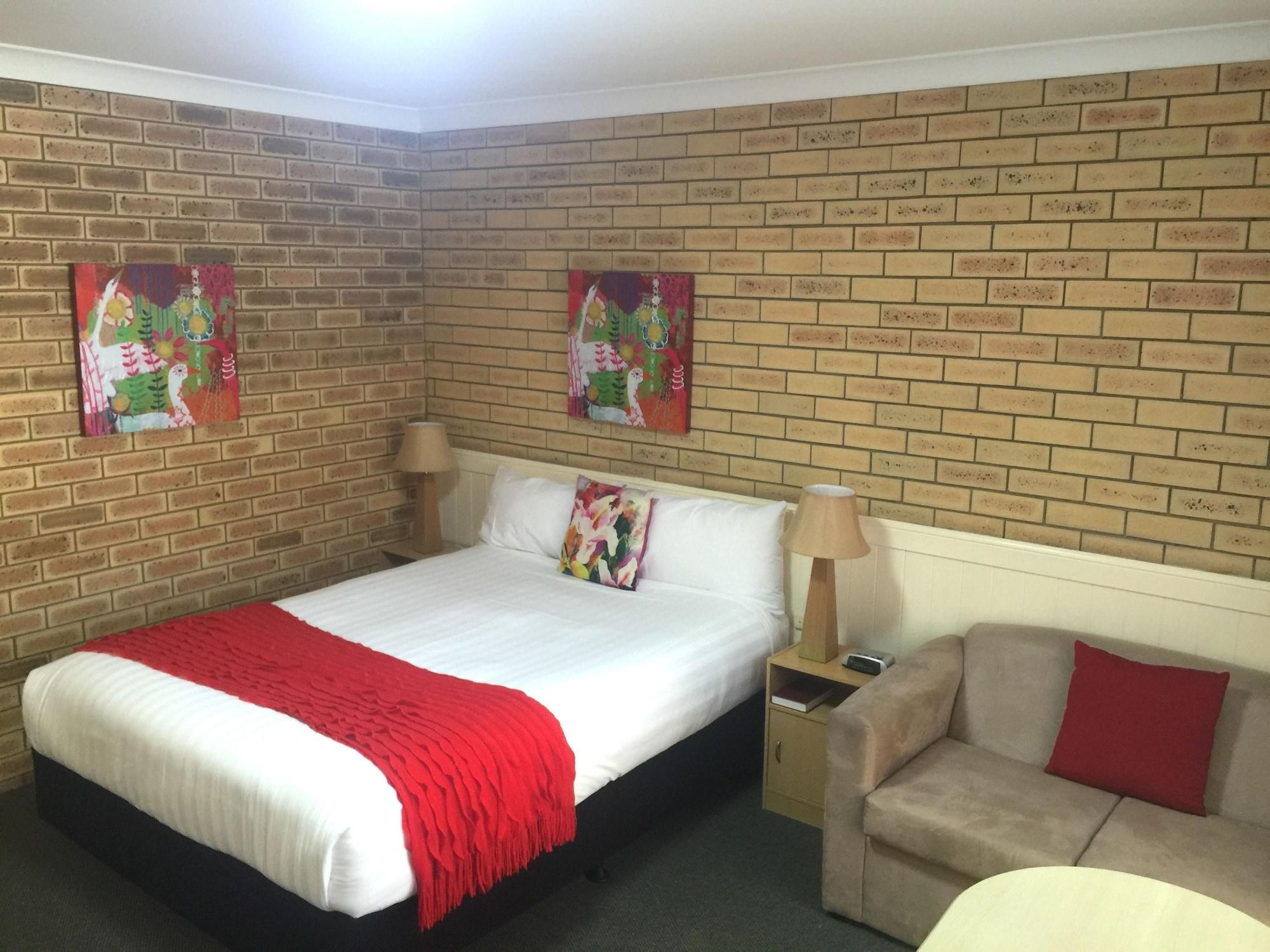 Blue Violet Motor Inn Toowoomba Buitenkant foto