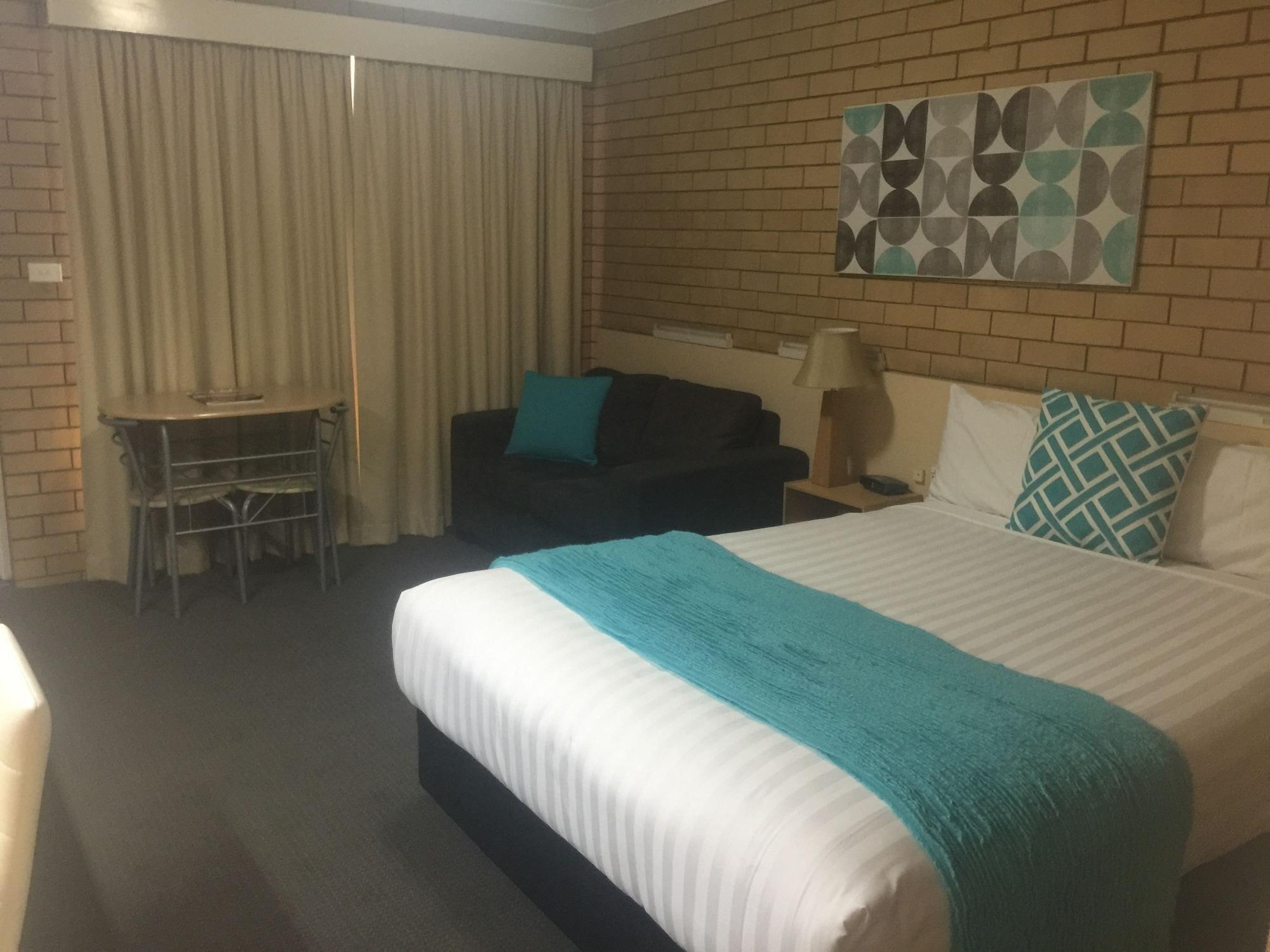 Blue Violet Motor Inn Toowoomba Buitenkant foto