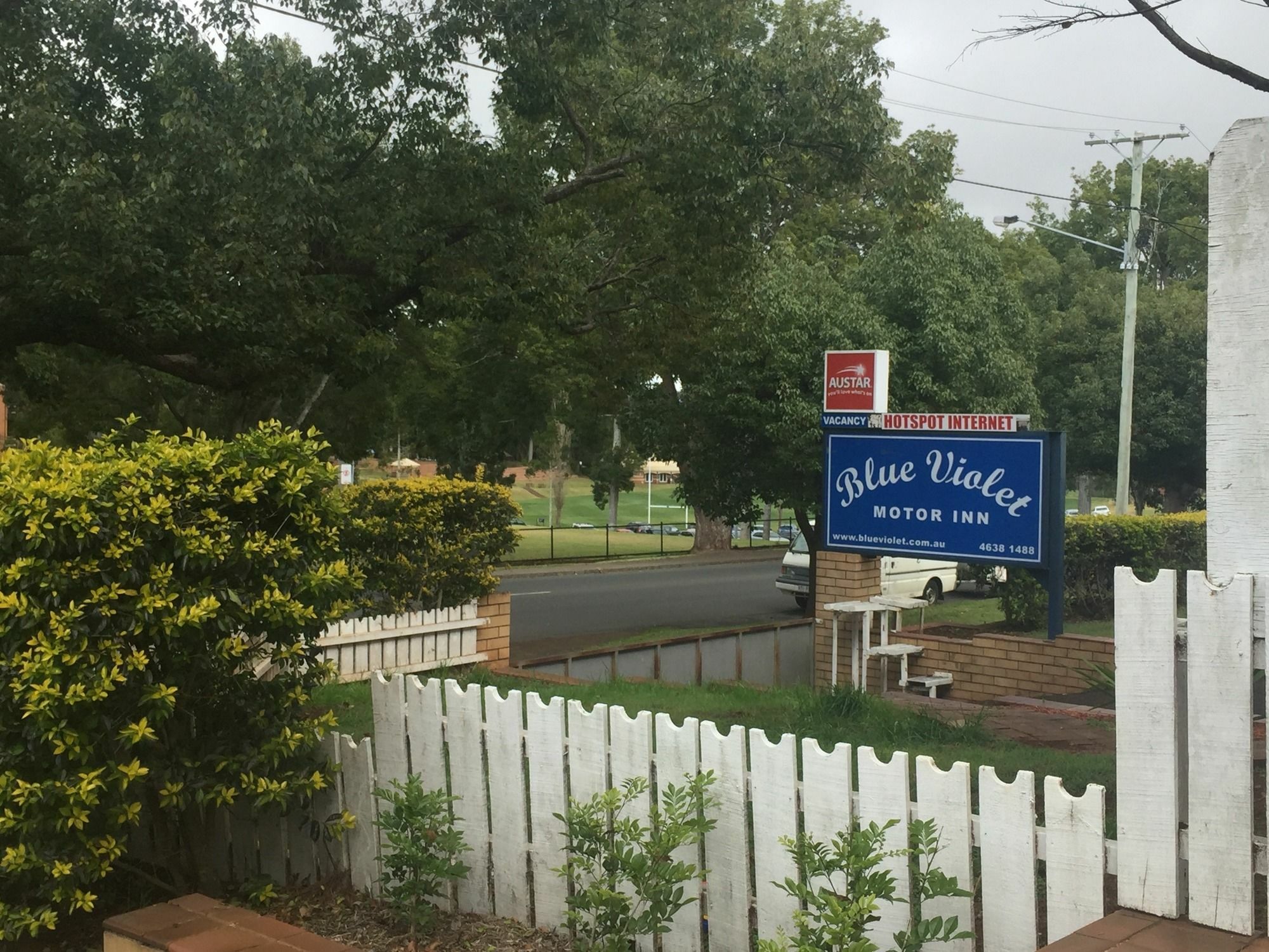 Blue Violet Motor Inn Toowoomba Buitenkant foto